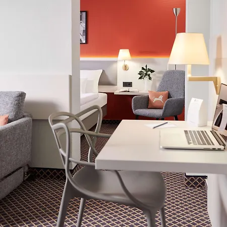 Hotel Western Centre 4*