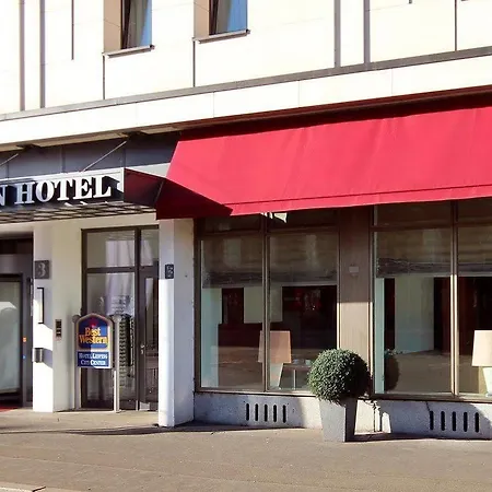 Western Centre Hotel 4*