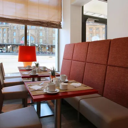 Hotel Western Centre 4*
